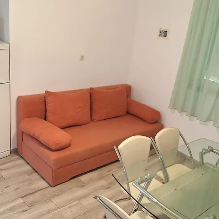 Apartment Mastelic 3 Trogir